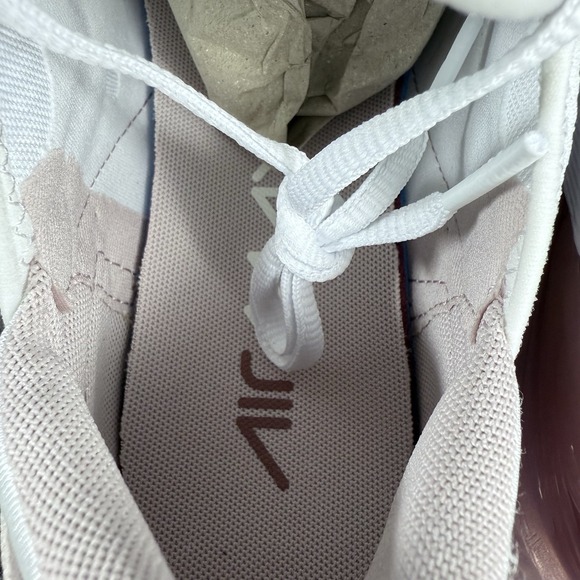 Nike Air Max 270 Athletic Shoes White Platinum Violet Women AH6789-120 Size 10.5 - Picture 11 of 15